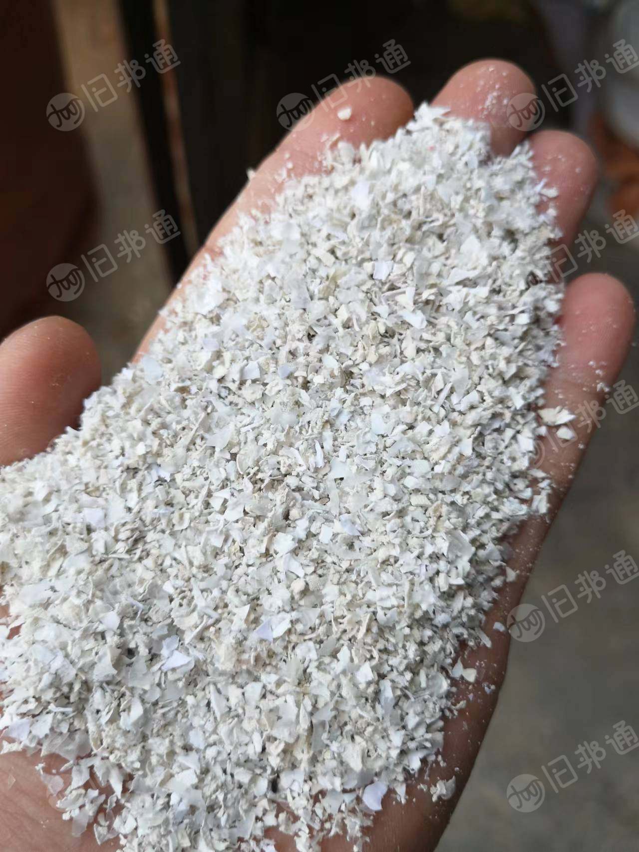 各种软质PVC颜色料出售,可用鞋底,压延,制革,造粒