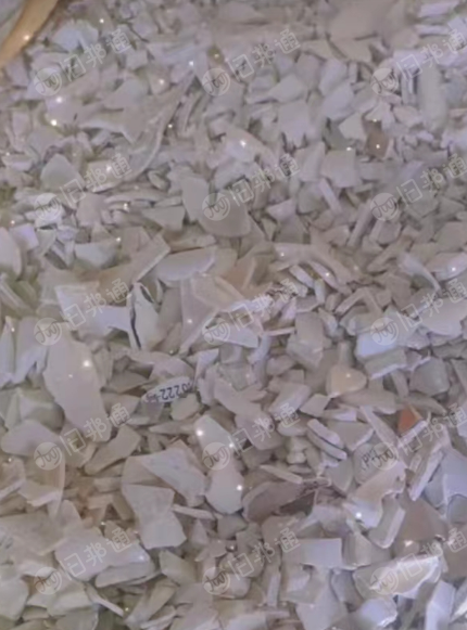 PVC大小管破碎料,大量出售