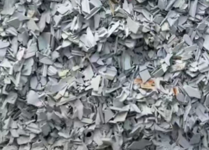 塑钢破碎料，半彩塑钢破碎料，大小管破碎料出售