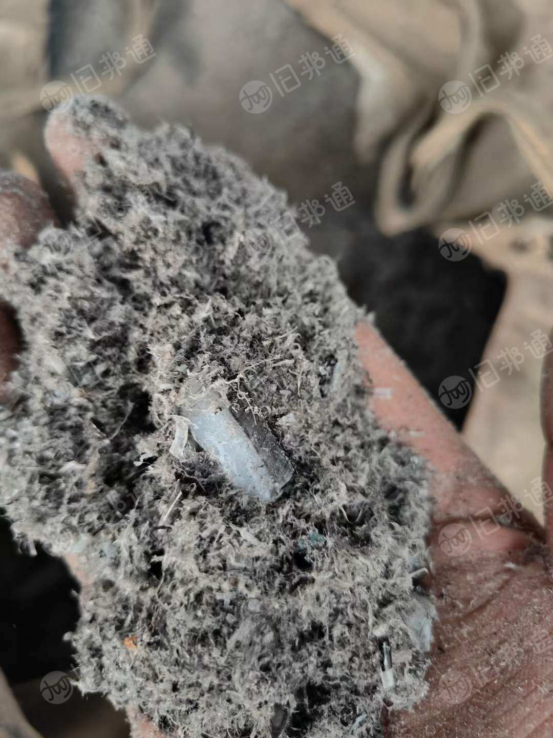 大量出售丰田油箱沫过清水纯漂,十五吨现货无杂无沉低