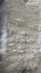 尿不湿纸尿裤边角料出售,现货70吨