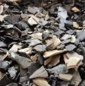 汽车内饰破碎料，保险杠破碎料出售