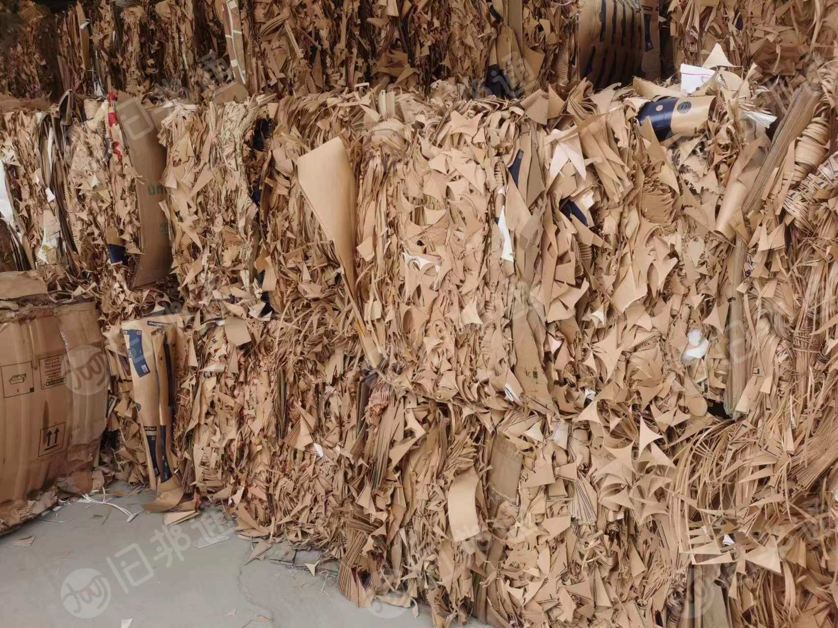 纸杯厂本色牛卡口杯纸边角料长期出售,PE淋膜