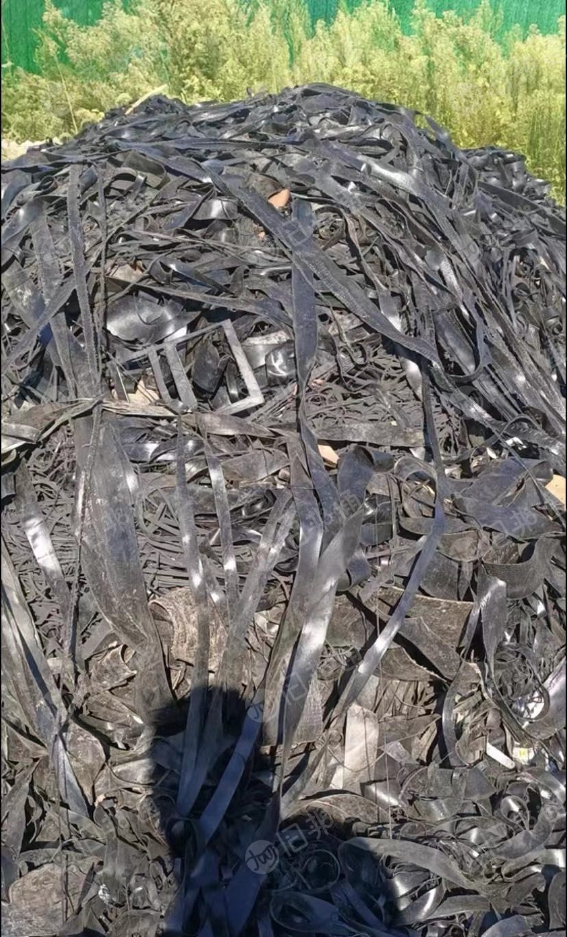 大量出售输送带下脚料,炼油燃烧