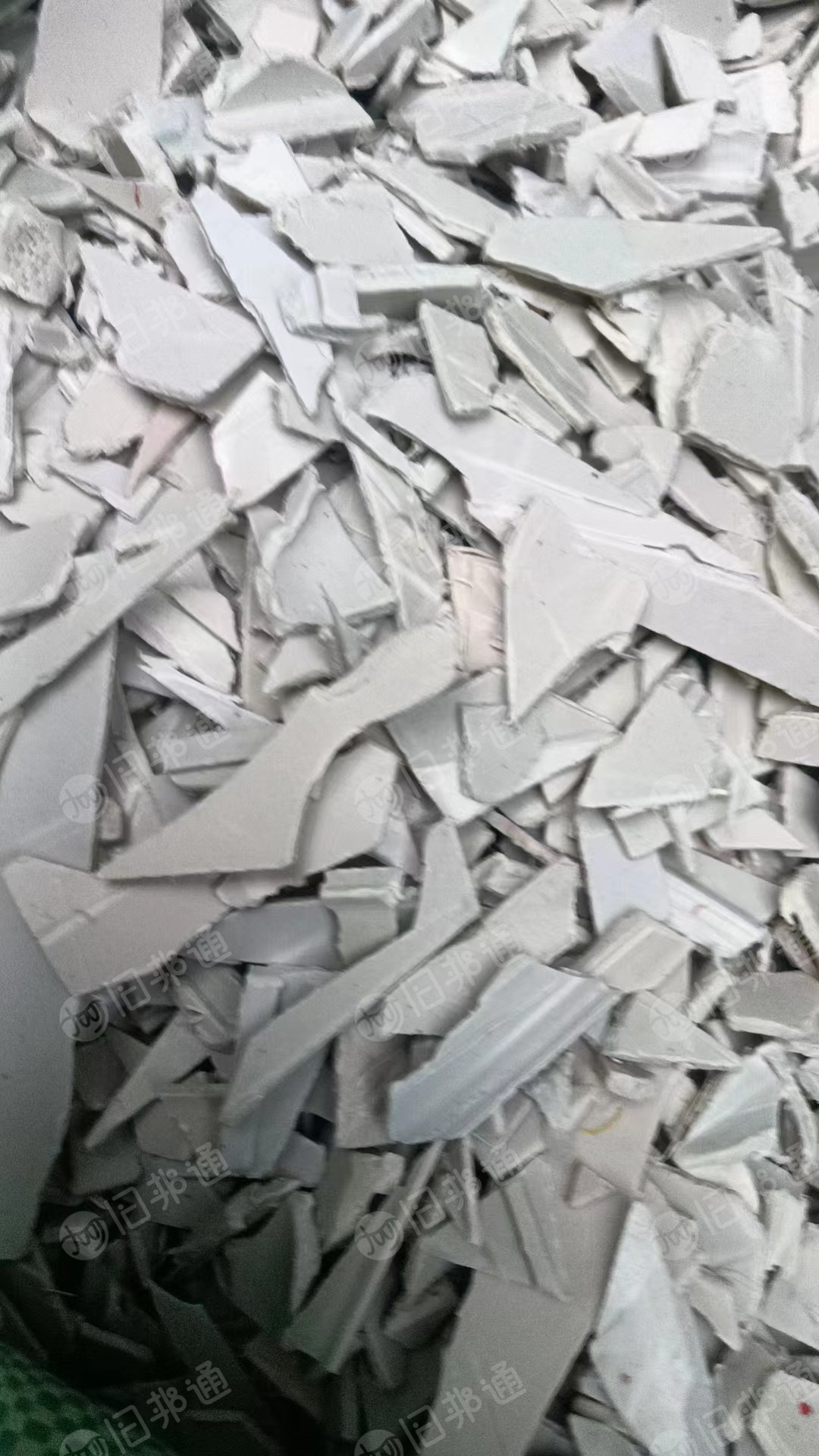大量出售装海鲜的桶 pp破碎料,清洗完可直接上机,现货10吨