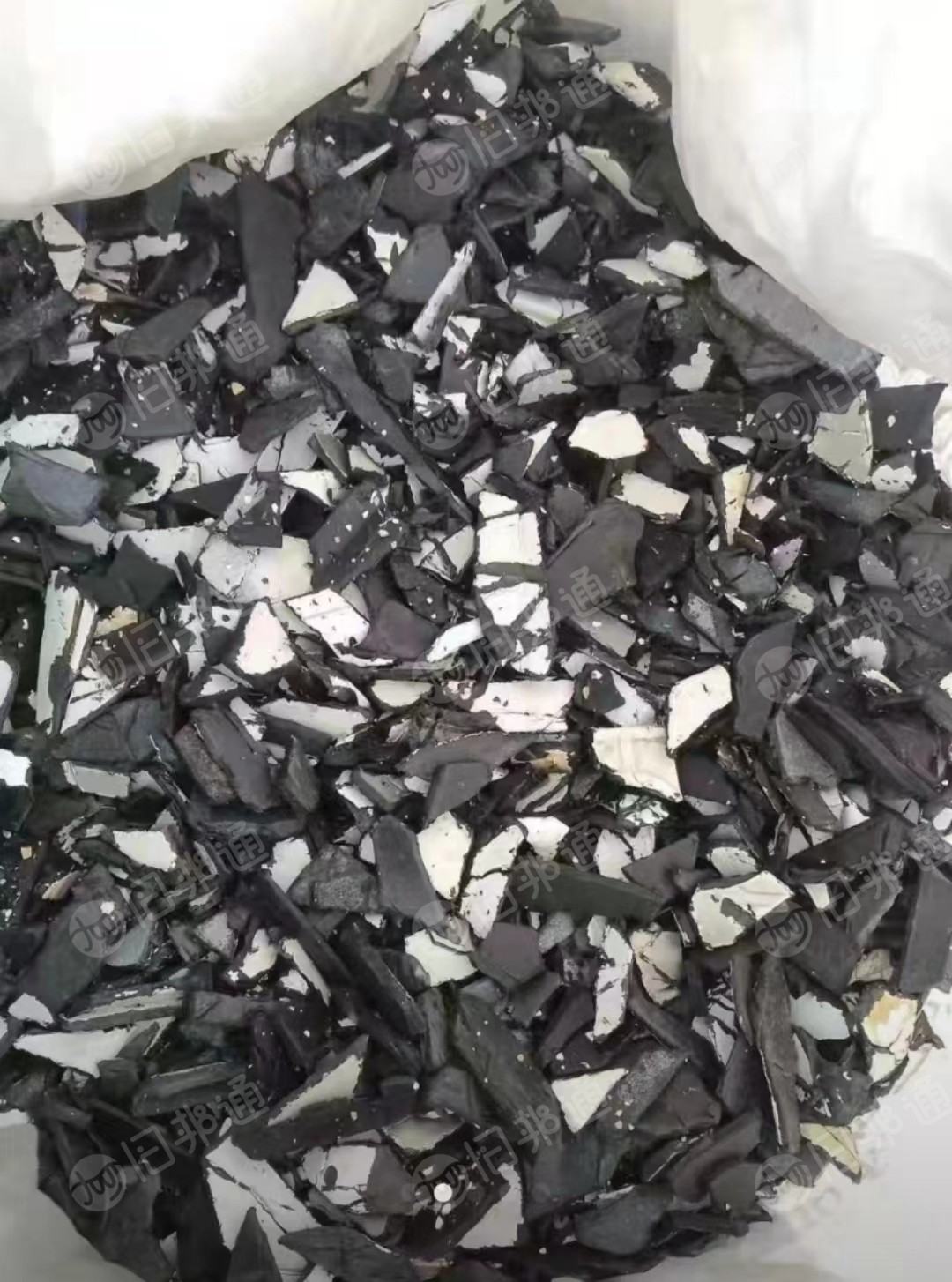 主机厂,保险杠,内饰,纯 4S 店的保险杠破碎料,拆车纯杠破碎料,不限量收
