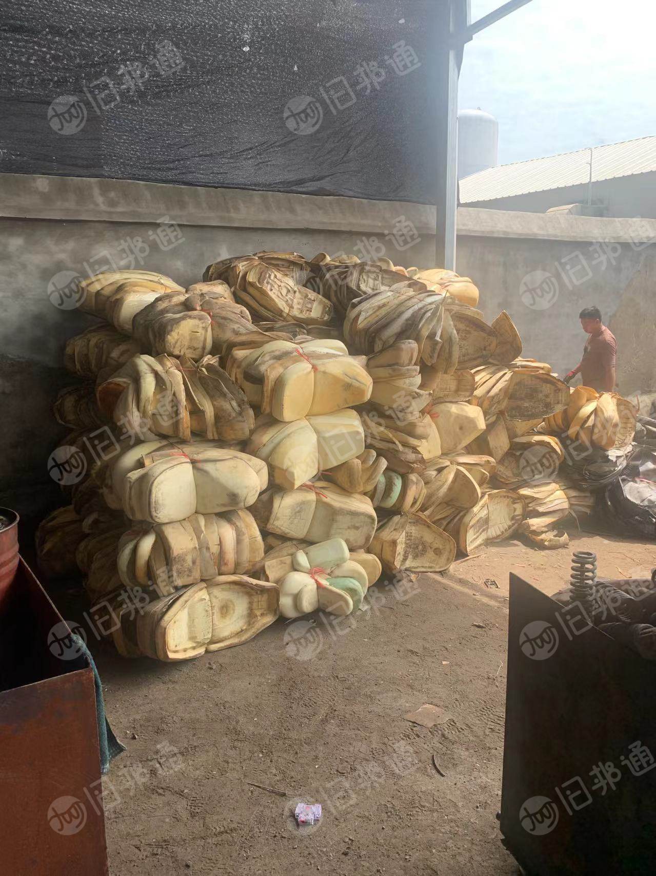 大量出售废汽车海绵边角料,现货三十吨