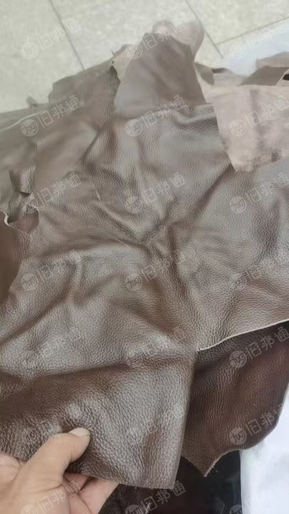 碎块皮,皮革,牛皮边角料,大量出售