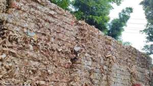 本色口杯纸边料出售，现货一车