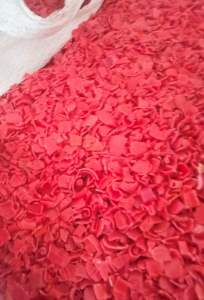 长期出售纯低压大红核酸盖，现货11吨