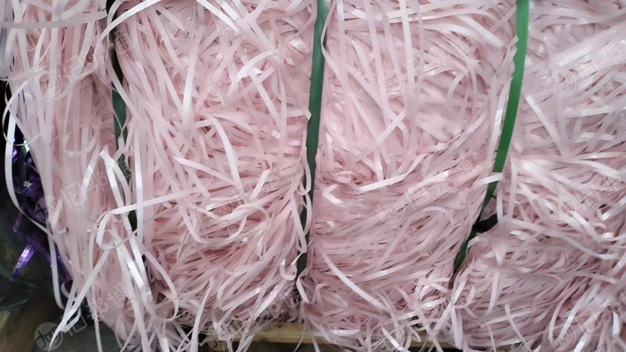 PET胶水膜,生产车模窗膜下来的,黑膜,彩色边条,切片,转模等,月供几十吨