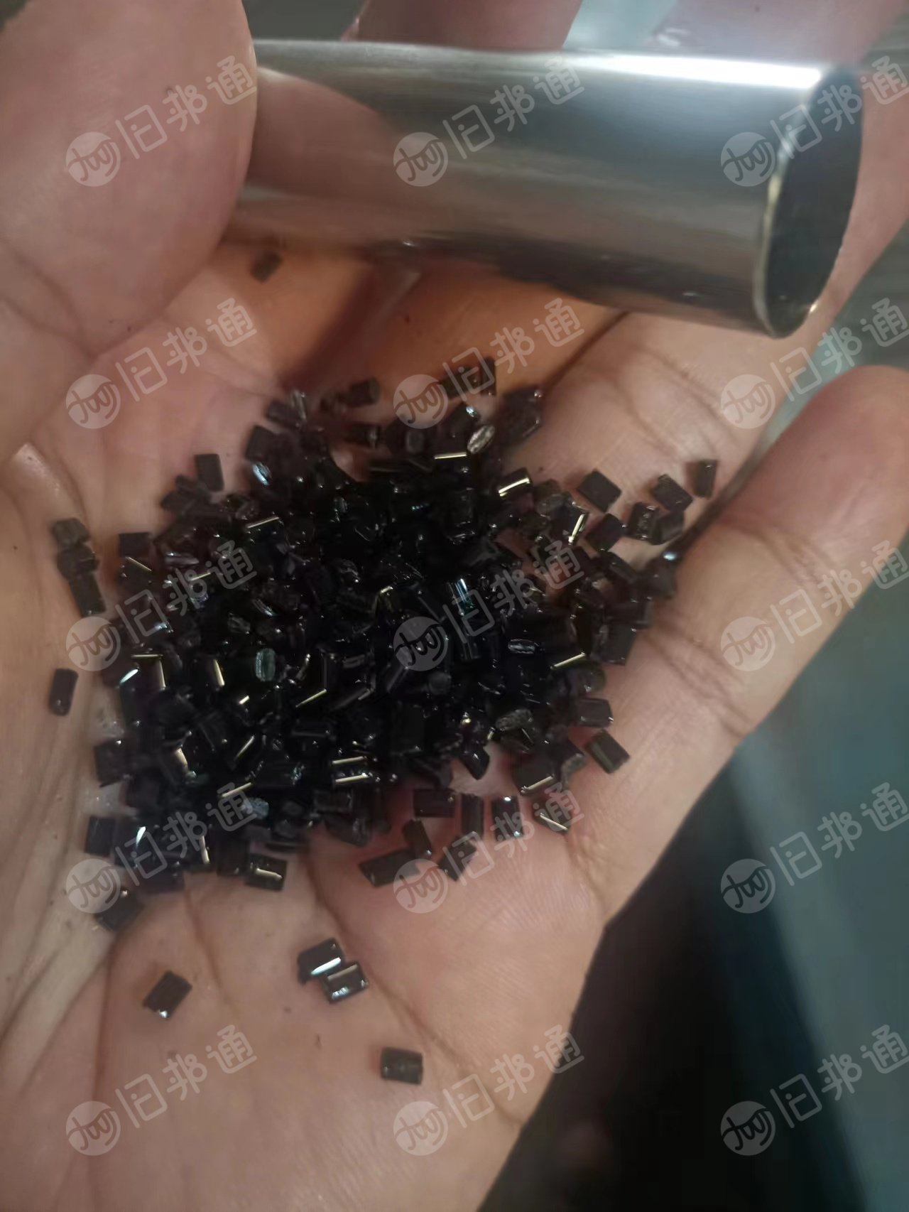 黑色PET颗粒出售