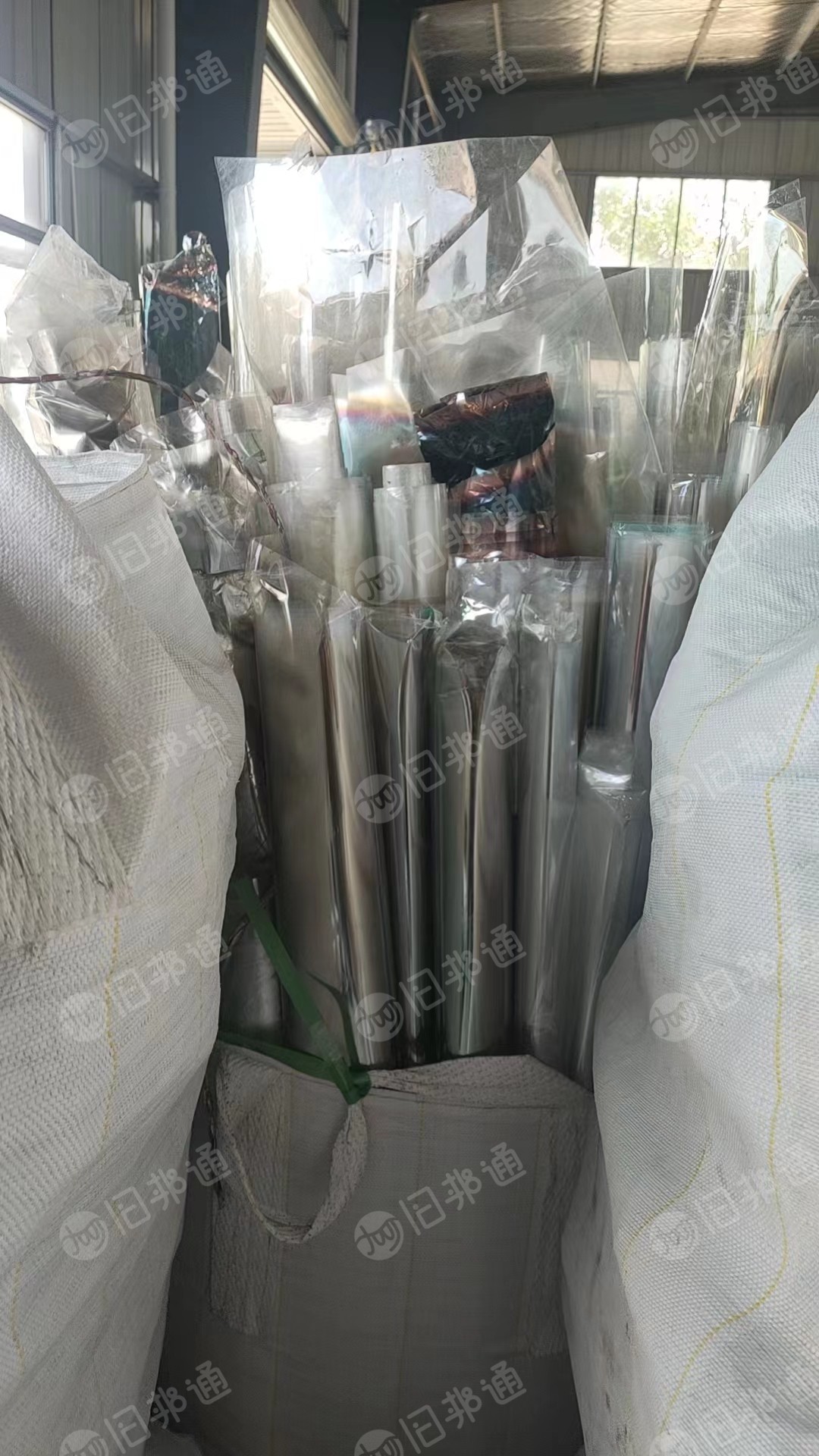 透明PET膜,滑膜,带胶膜,烫金膜等一切PET膜大量回收