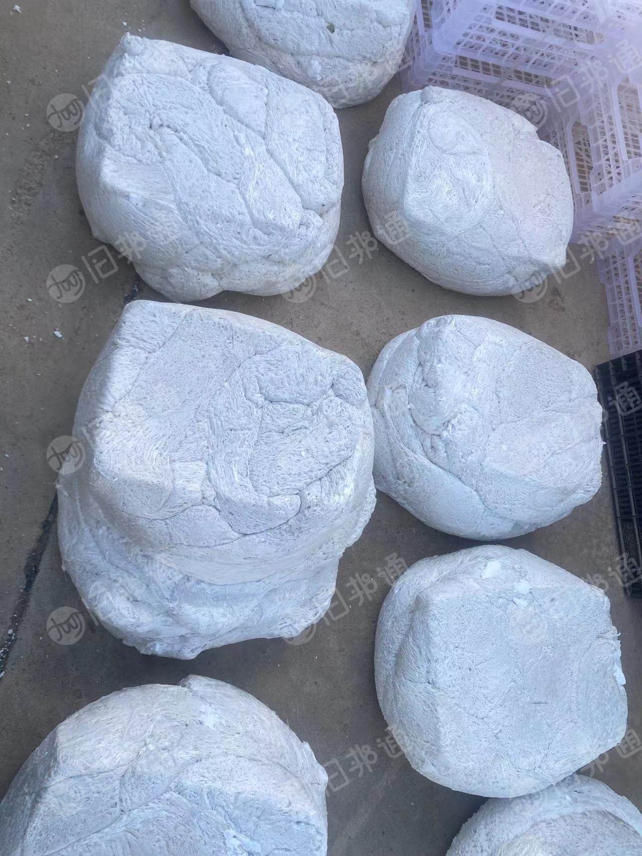 EPS泡沫热熔块(可做中白料),现货20多吨出售