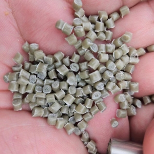 厂家直供高压注塑淋膜纸颗粒