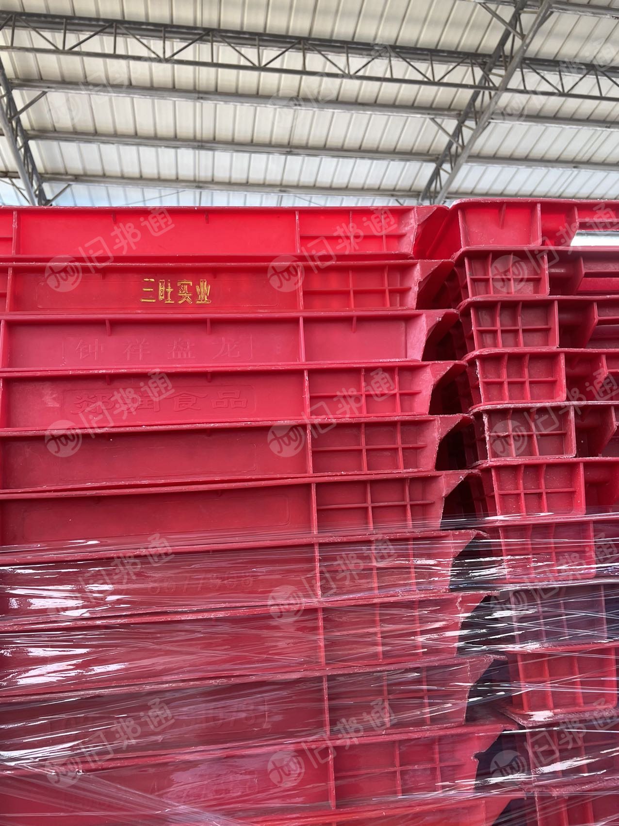 出售出色注塑低压毛料,有10吨左右,广西提