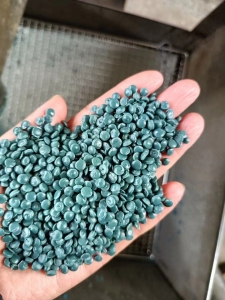 注塑低压料全浮颗粒一百目，月供600吨，长期出售