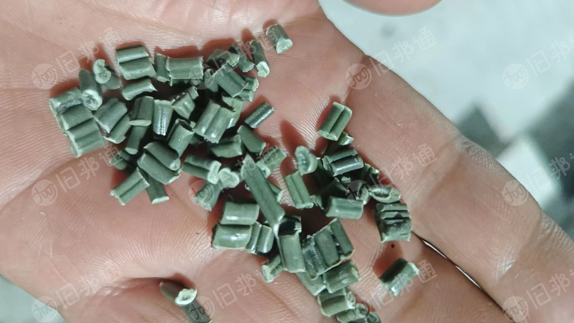 编织袋颗粒,水洗,六层60目和两层80目一工8层网片,长期出售