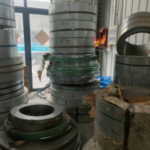 冷轧 镀锌 酸洗利用料出售，厚度0.5-3.0余料