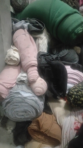 绒布卷材料低价处理一批