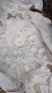 小卷硅油纸废料长期出售，一个月几百吨