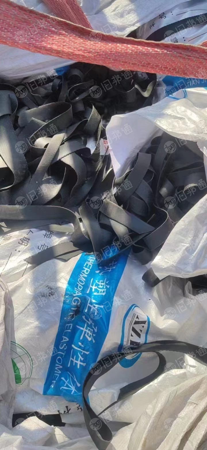 PVC高钙高油底皮一车出售