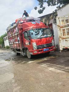 大量回收旧衣服统货，箱子货，平台货。