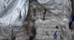 长期出售一级料pe膜，现货9.6米