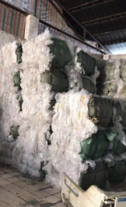 PE高压膜废料出售