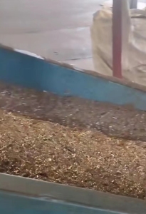 厂家大量收购断桥铝沫，6063角码沫，成品铝沫