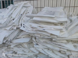 乳白色pE袋子，出售