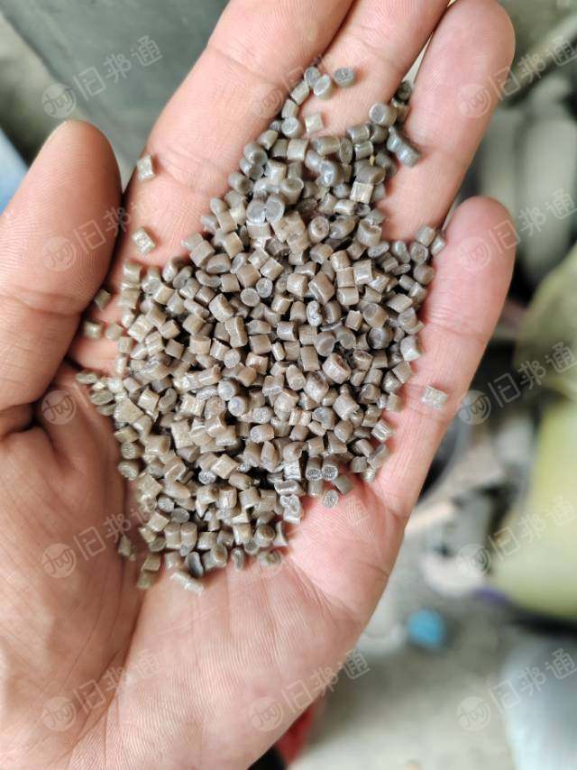 常年大量出售干造一级,二级,花料,水洗一级黏膜,高压,收缩膜,二级颗粒