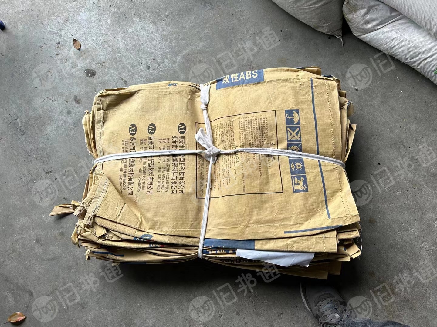 纸塑袋,ABS树脂粉袋,用过一次退下来,长期出售