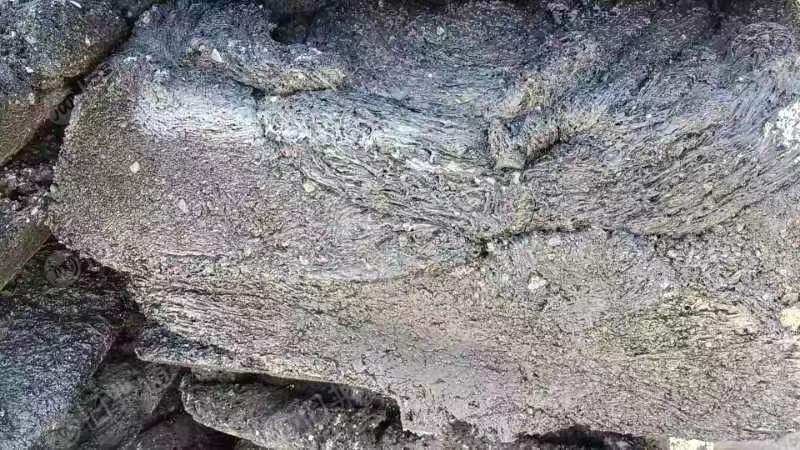黑色EPS热熔块,现货80吨出售
