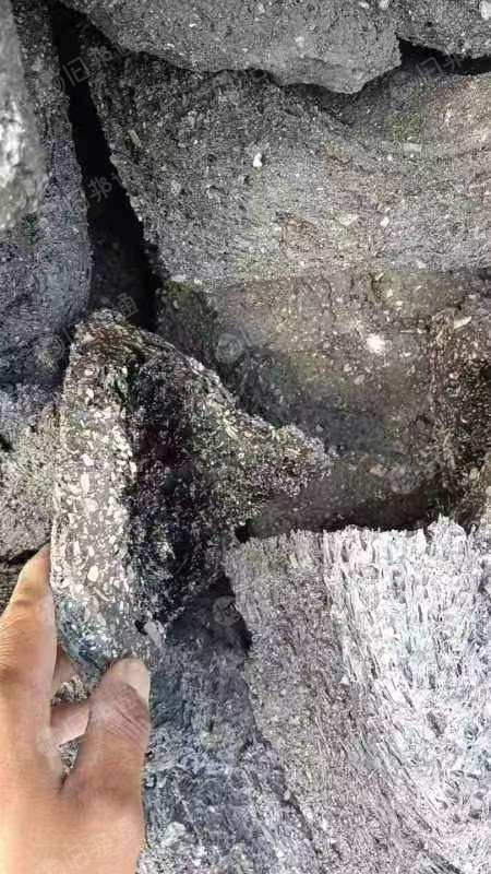黑色EPS热熔块,现货80吨出售