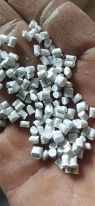 pp无纺布颗粒长期大量出售