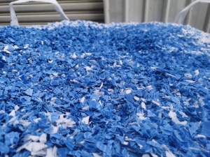 pp中空板破碎料,pp浮水打包带破碎料,长期出售