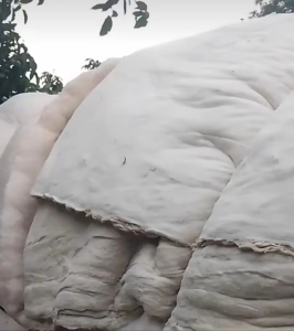 拆皮棉被常年大量供应，现货够车！