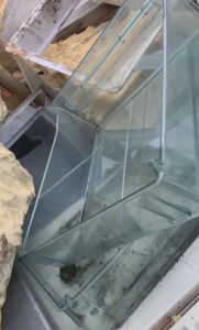 冰箱抽屉毛料七八吨，还有拆解冰箱外壳等出售