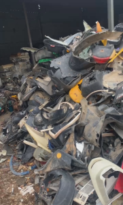 摩托车配件，外壳等毛料拆解出售