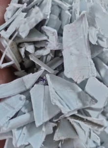 各种pvc破碎料，白钢破碎料，彩钢破碎料 大量出售