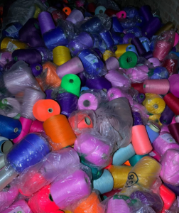 DTY涤纶线，库存涤纶丝，鞋面纱线，鞋带纱线，各种涤纶线，150D，长期出售