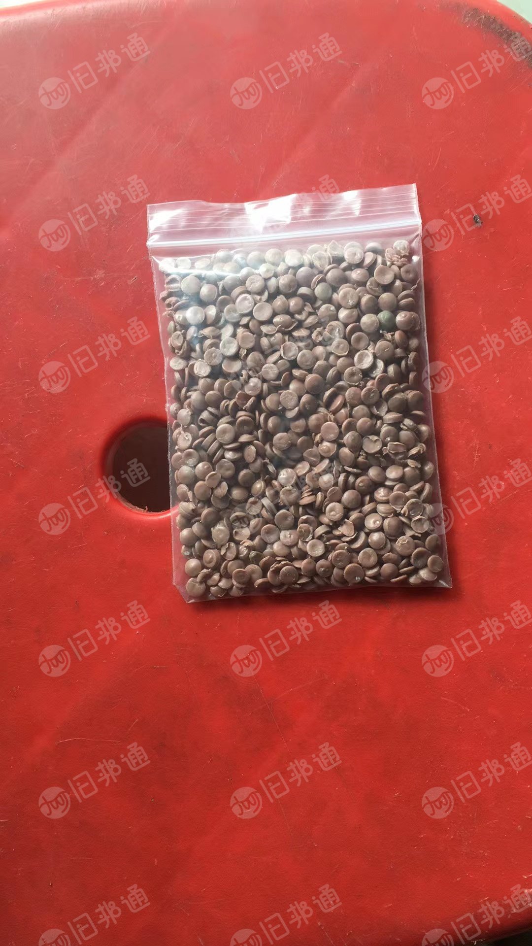 各色pe低压颗粒,长期出售