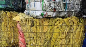 大蓝桶压块，小蓝桶压块，路障压块长期出售