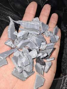 大量出售公交座椅20吨，聚丙的个别黑块