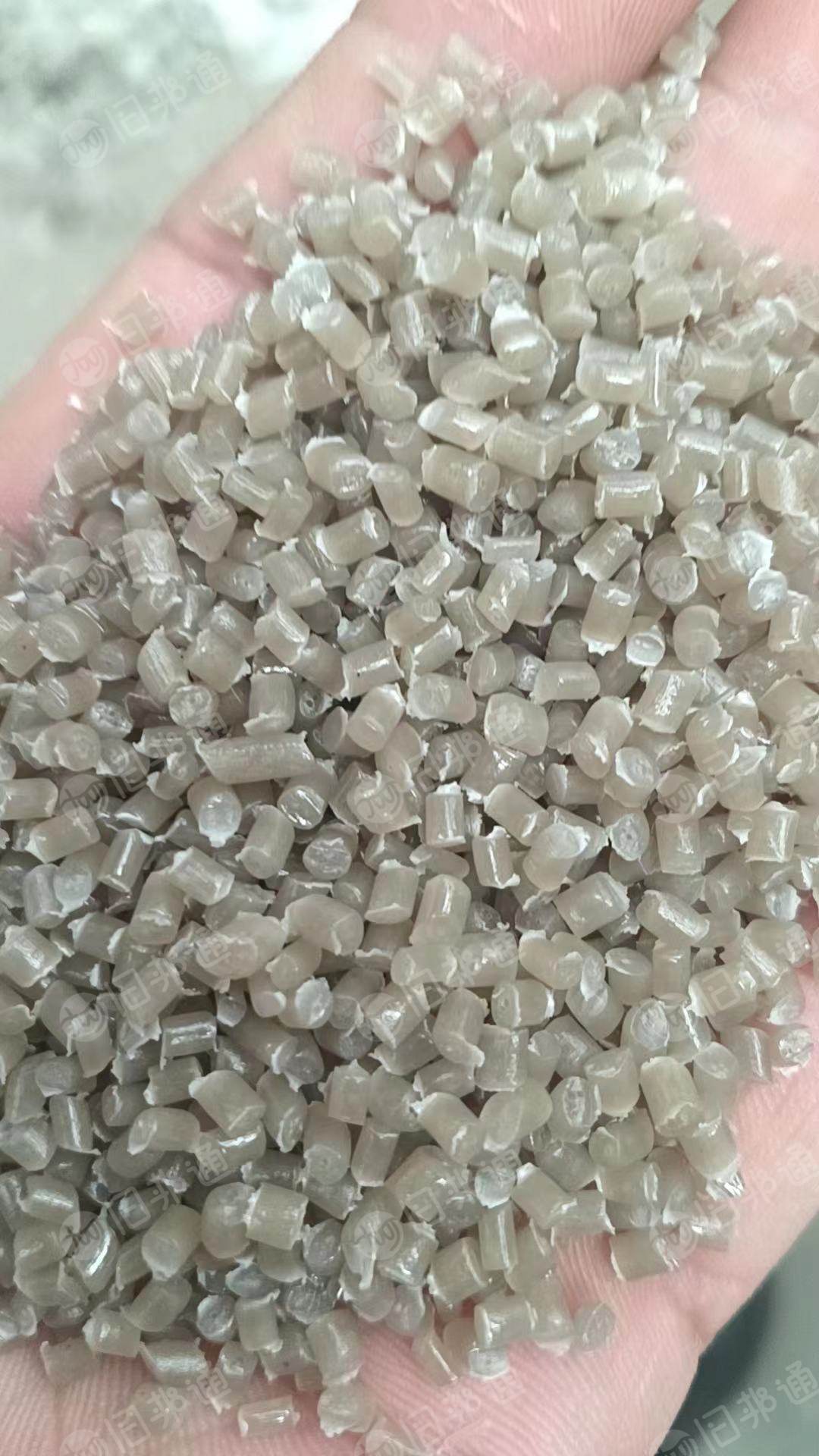 pe二白膜颗粒,pe杂膜颗粒长期出售