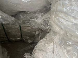 大量出售pet电子膜，卷的和压包一起出，比例各一半，一共15吨