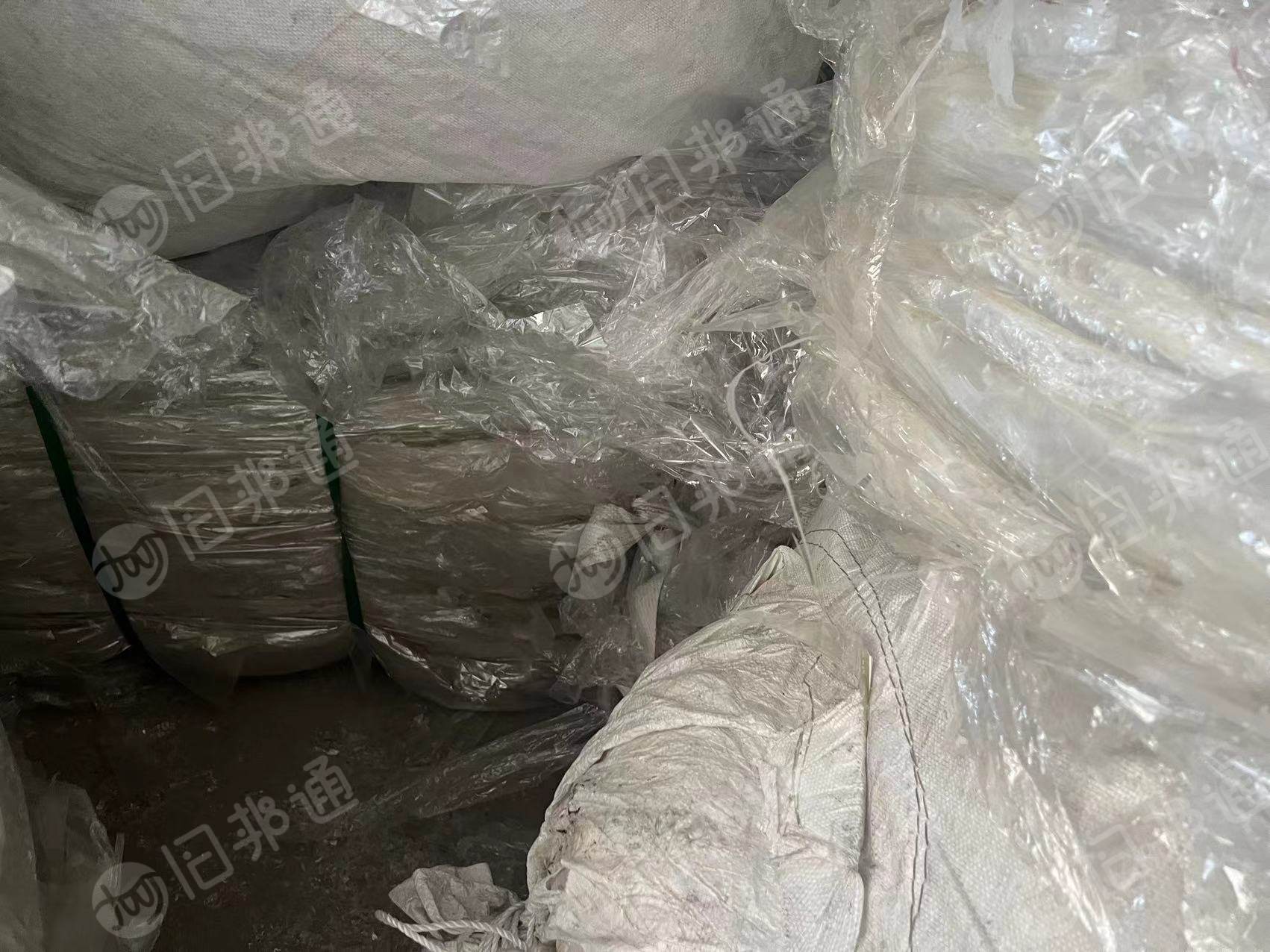 大量出售pet电子膜,卷的和压包一起出,比例各一半,一共15吨