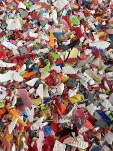 花丙破碎料，全漂甩干，长期出售