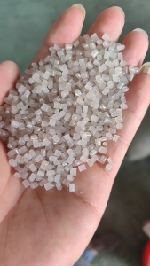 各种高压PE颗粒，过2张60目2张100目，常年生产